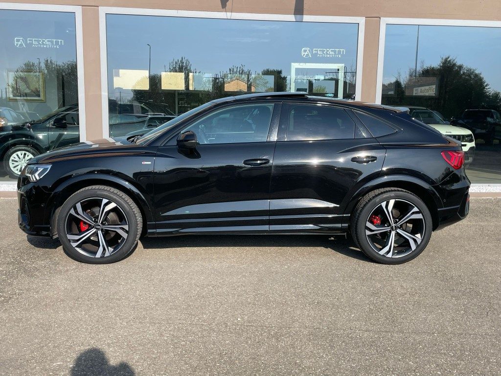 Audi Q3  SPB 35 TDI S tronic S line edition