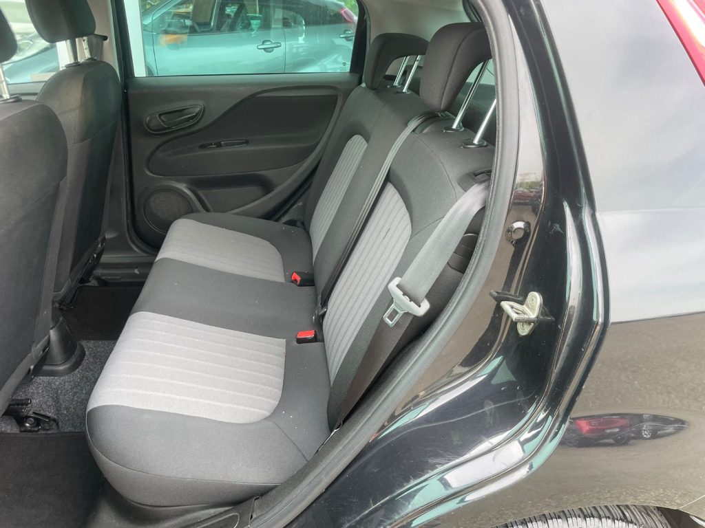 Fiat Punto  1.2 8V 5 porte Street