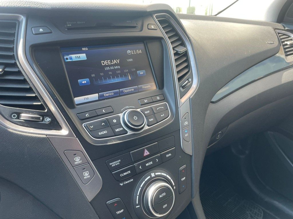 Hyundai SANTA FE  2.2 CRDi 4WD A/T Style