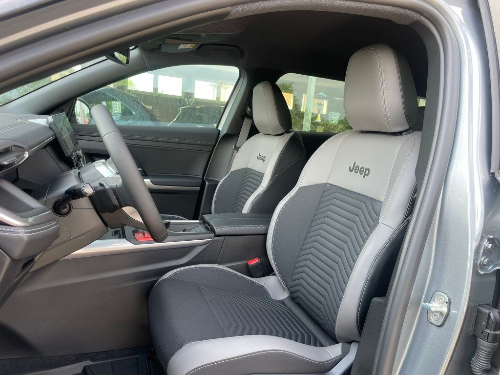 Jeep Compass  1.2 Turbo 48V e-Hybrid Summit