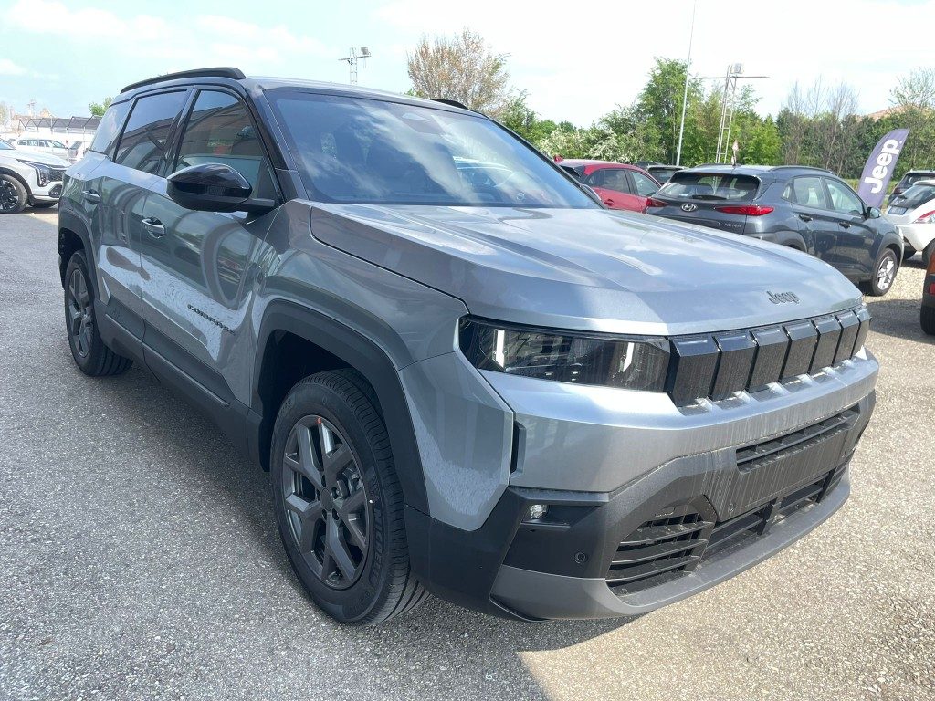 Jeep Compass  1.2 Turbo 48V e-Hybrid Summit