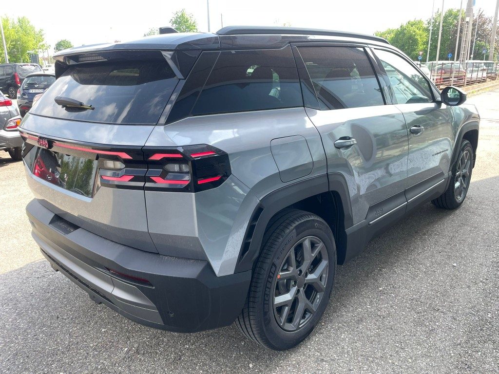 Jeep Compass  1.2 Turbo 48V e-Hybrid Summit