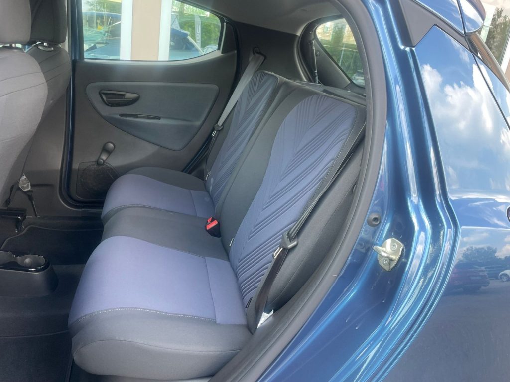 Lancia Ypsilon  1.0 FireFly 5 porte S&S Hybrid Alberta Ferretti