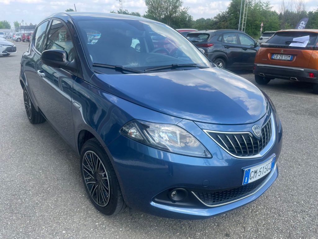 Lancia Ypsilon  1.0 FireFly 5 porte S&S Hybrid Alberta Ferretti