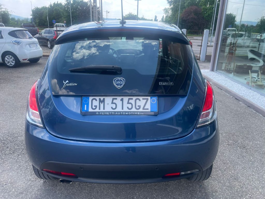 Lancia Ypsilon  1.0 FireFly 5 porte S&S Hybrid Alberta Ferretti