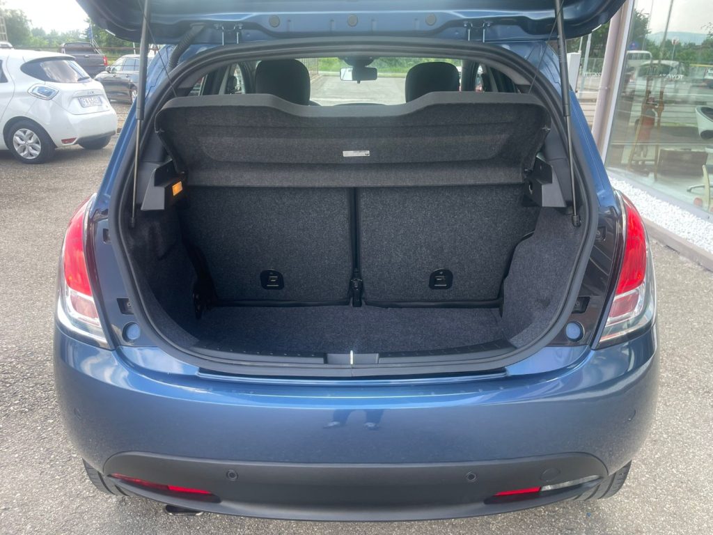 Lancia Ypsilon  1.0 FireFly 5 porte S&S Hybrid Alberta Ferretti