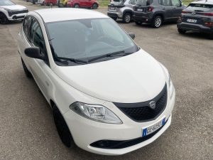 Lancia Ypsilon  1.0 FireFly 5 porte S&S Hybrid Ecochic Gold