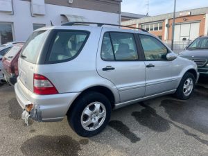 Mercedes-Benz ML 270  turbodiesel cat CDI Classic