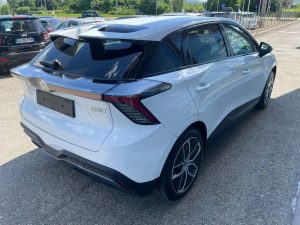 MG MG4  Luxury 64 KWh