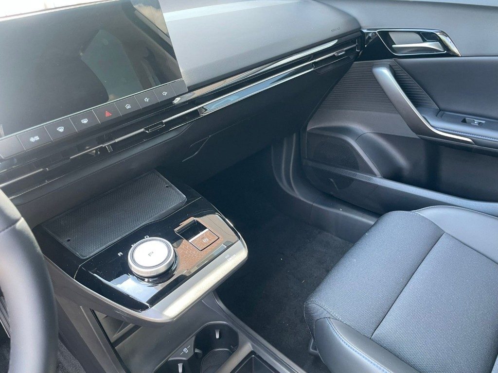 MG MG4  Luxury 64 KWh