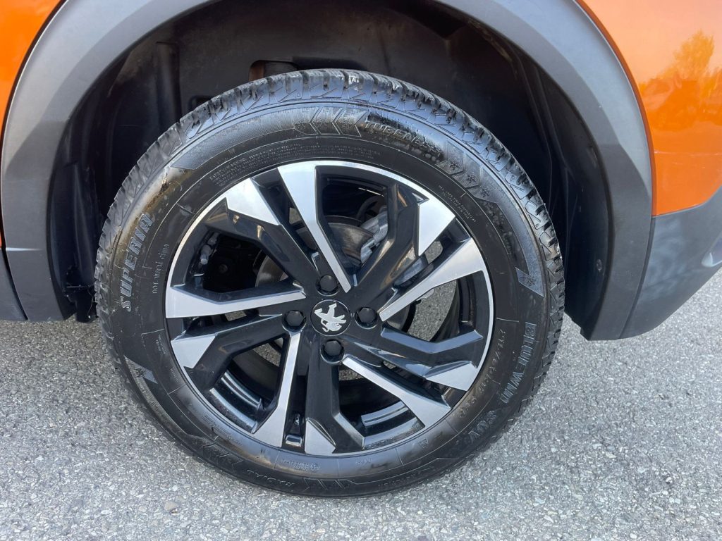 Peugeot 2008  PureTech 130 S&S Allure