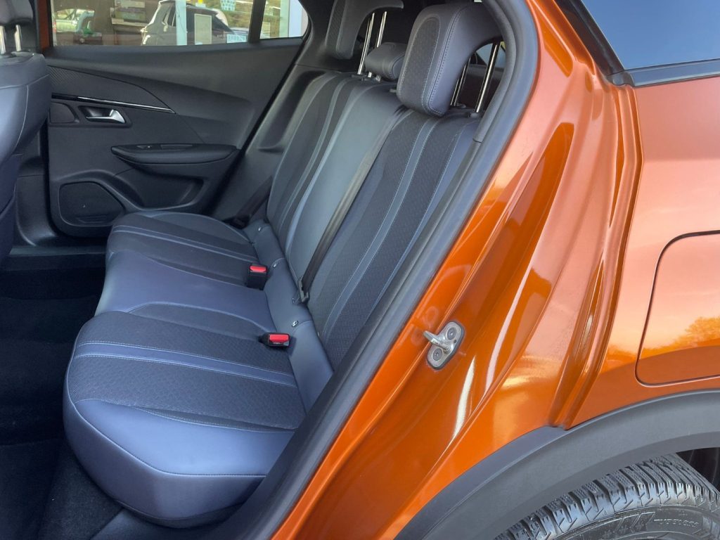 Peugeot 2008  PureTech 130 S&S Allure