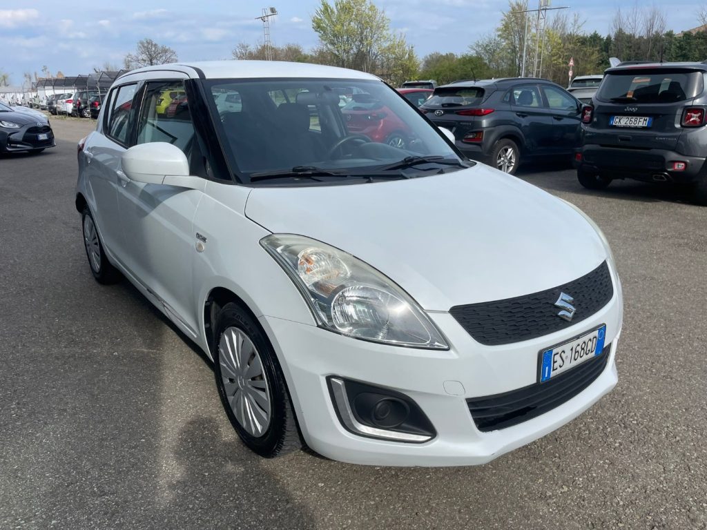 Suzuki Swift  1.3 DDiS 5 porte B-Cool Bi-Color