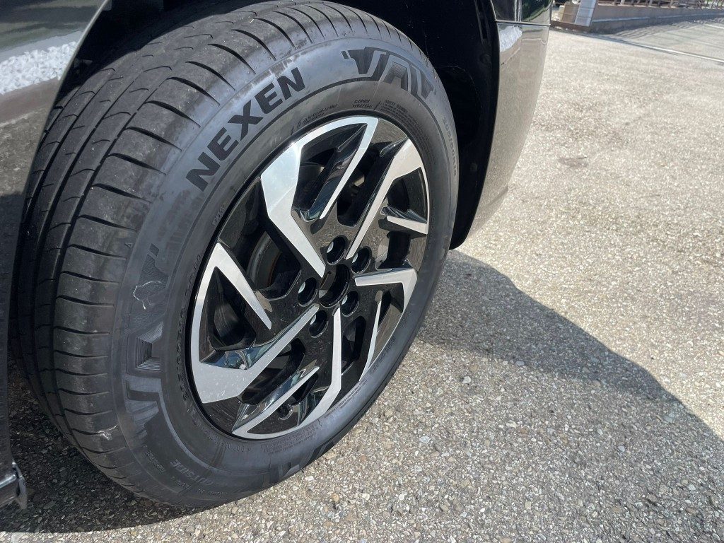 Toyota   1.5D 100 CV S&S L1 Executive