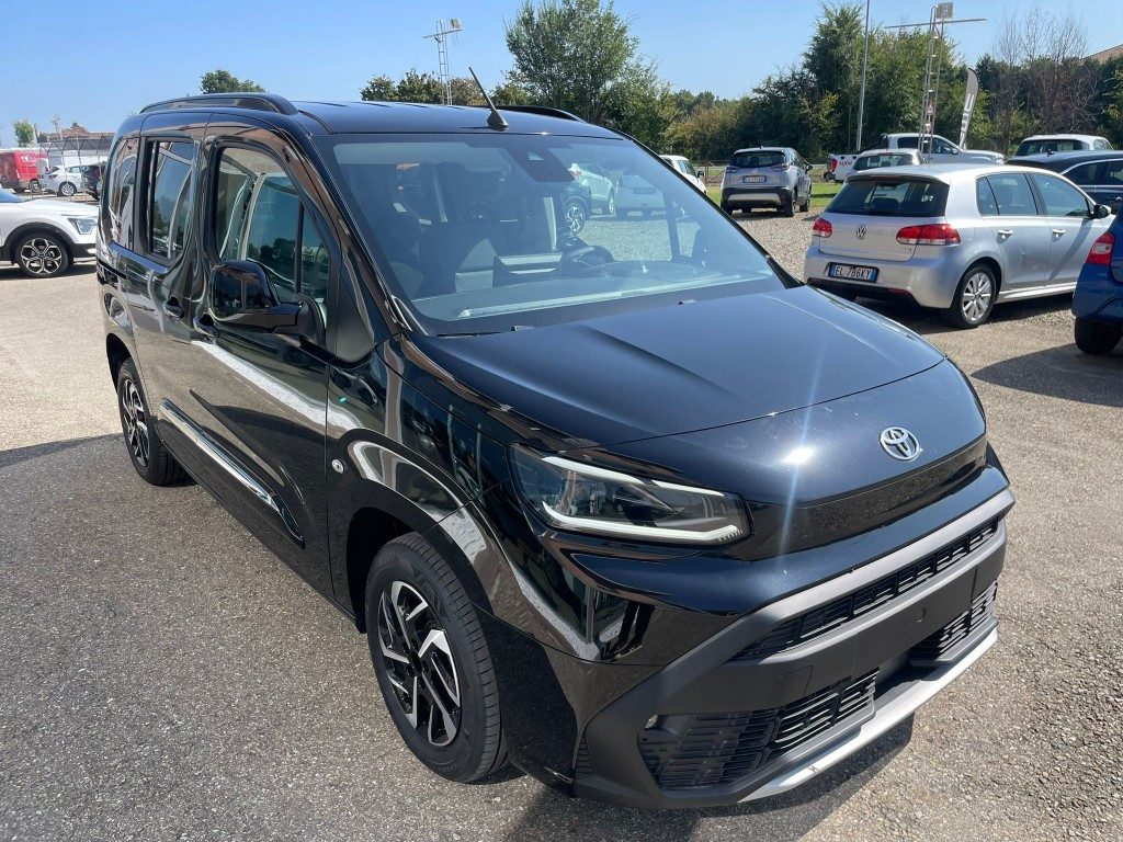 Toyota   1.5D 100 CV S&S L1 Executive