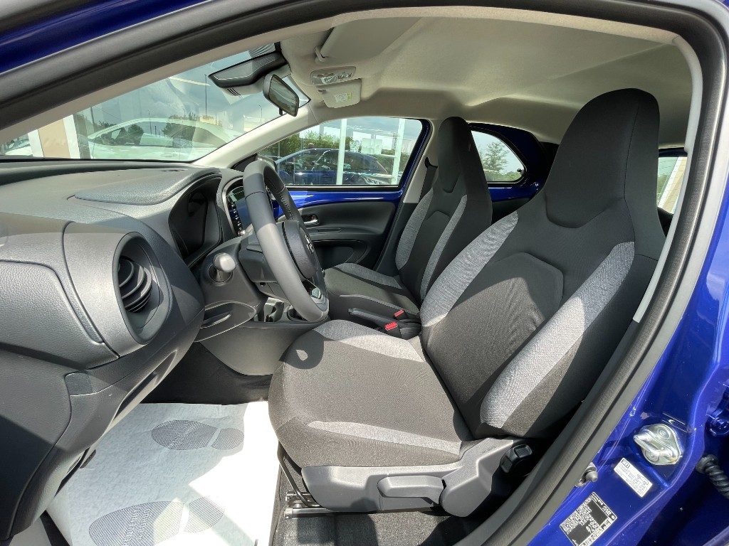 Toyota Aygo X  1.0 VVT-i 72 CV 5 porte Active
