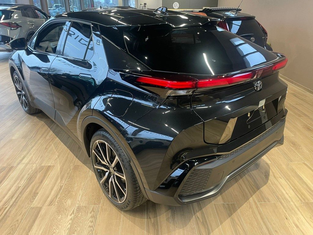 Toyota C-HR  2.0 PHEV GR Sport