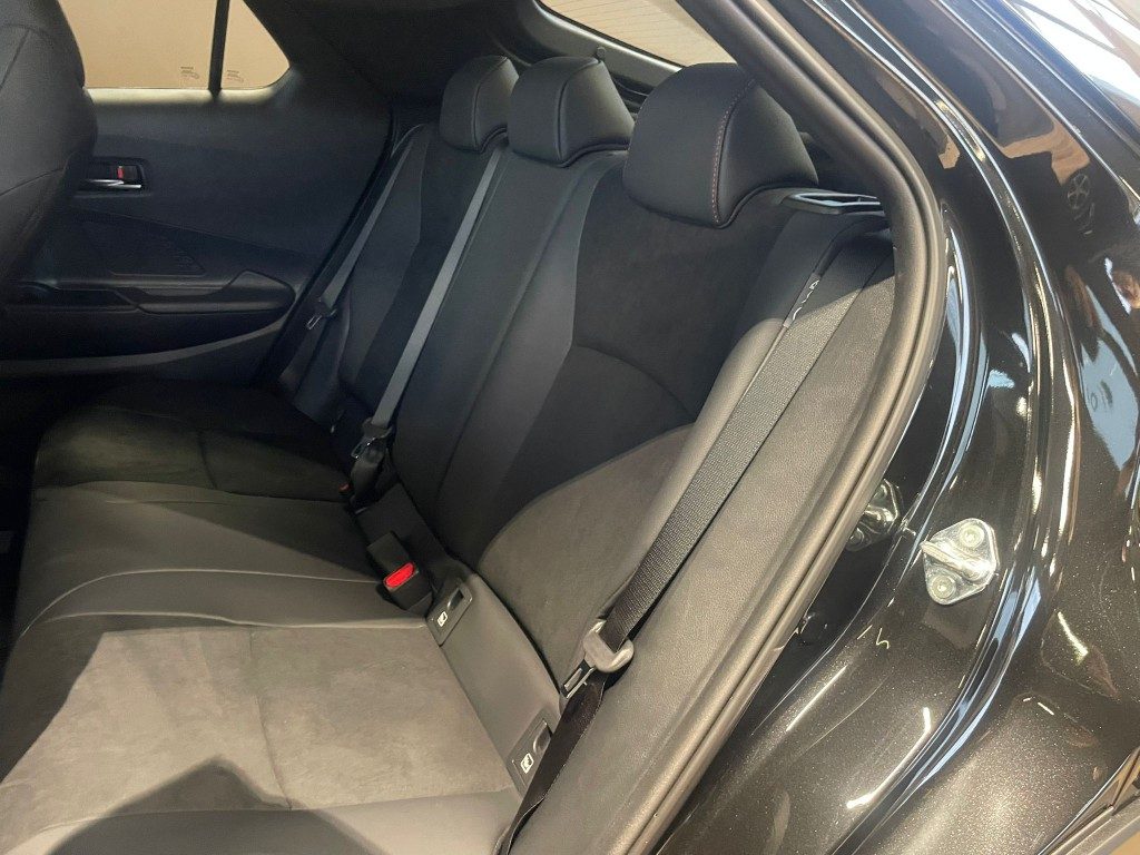 Toyota C-HR  2.0 PHEV GR Sport