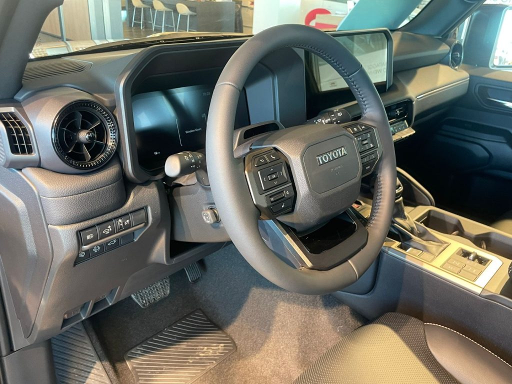 Toyota Land Cruiser  2.8 D4D A/T AWD ICON