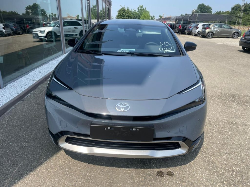 Toyota Prius  2.0 Plug-in Hybrid Lounge