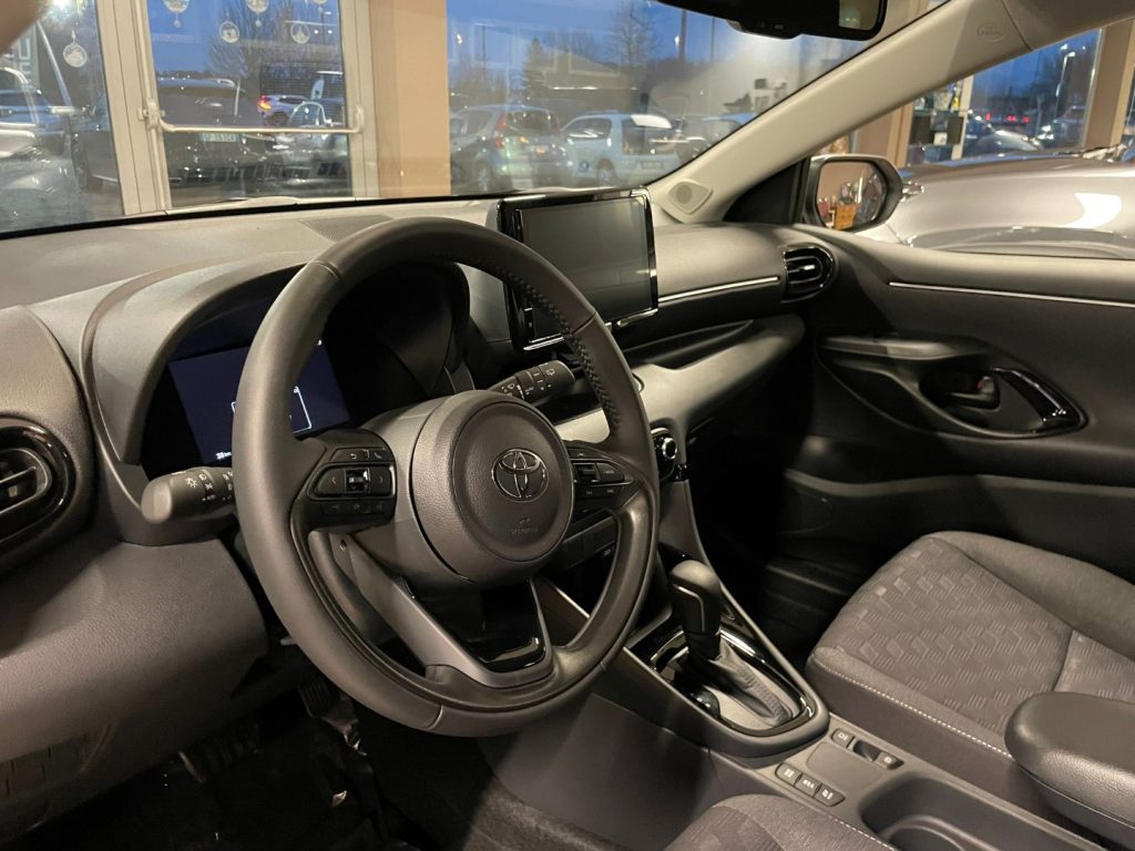 Toyota Yaris  1.5 Hybrid 5 porte Trend