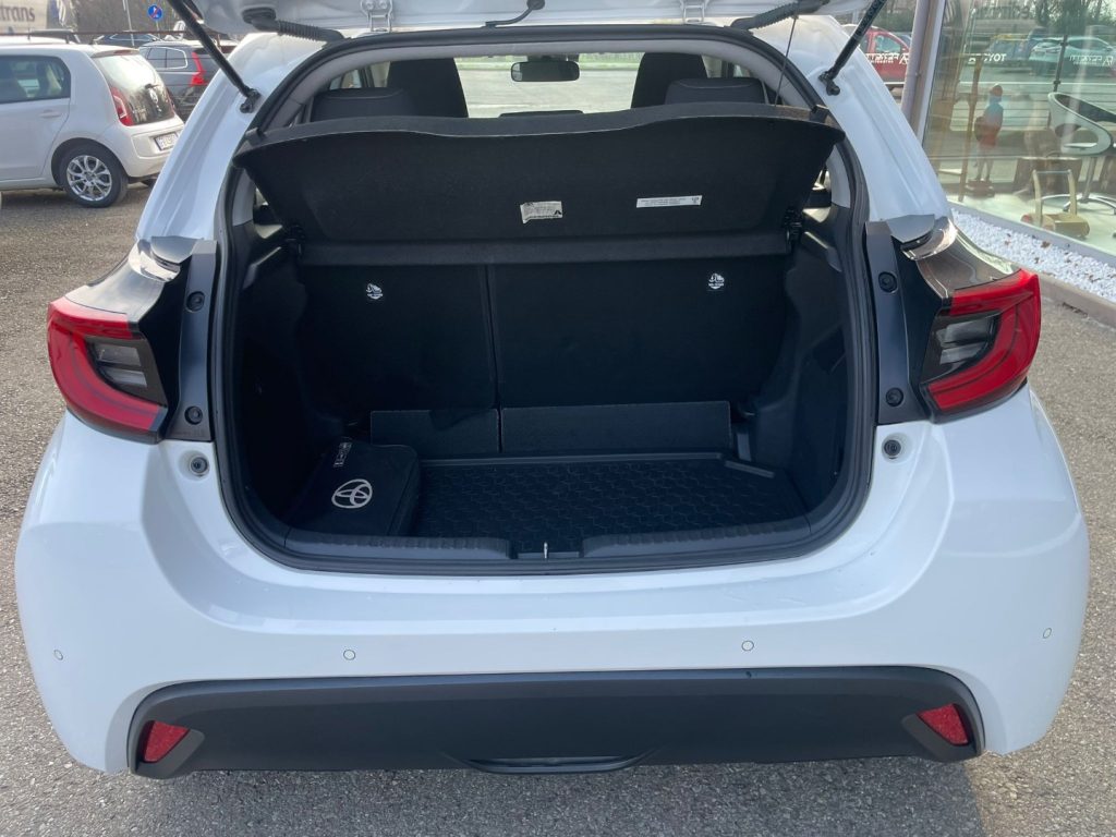 Toyota Yaris  1.5 Hybrid 5 porte TREND