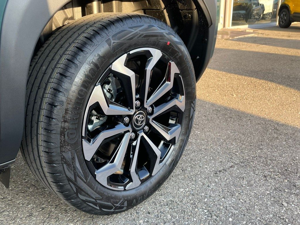 Toyota Yaris Cross  1.5 Hybrid 130 CV 5p. E-CVT Trend