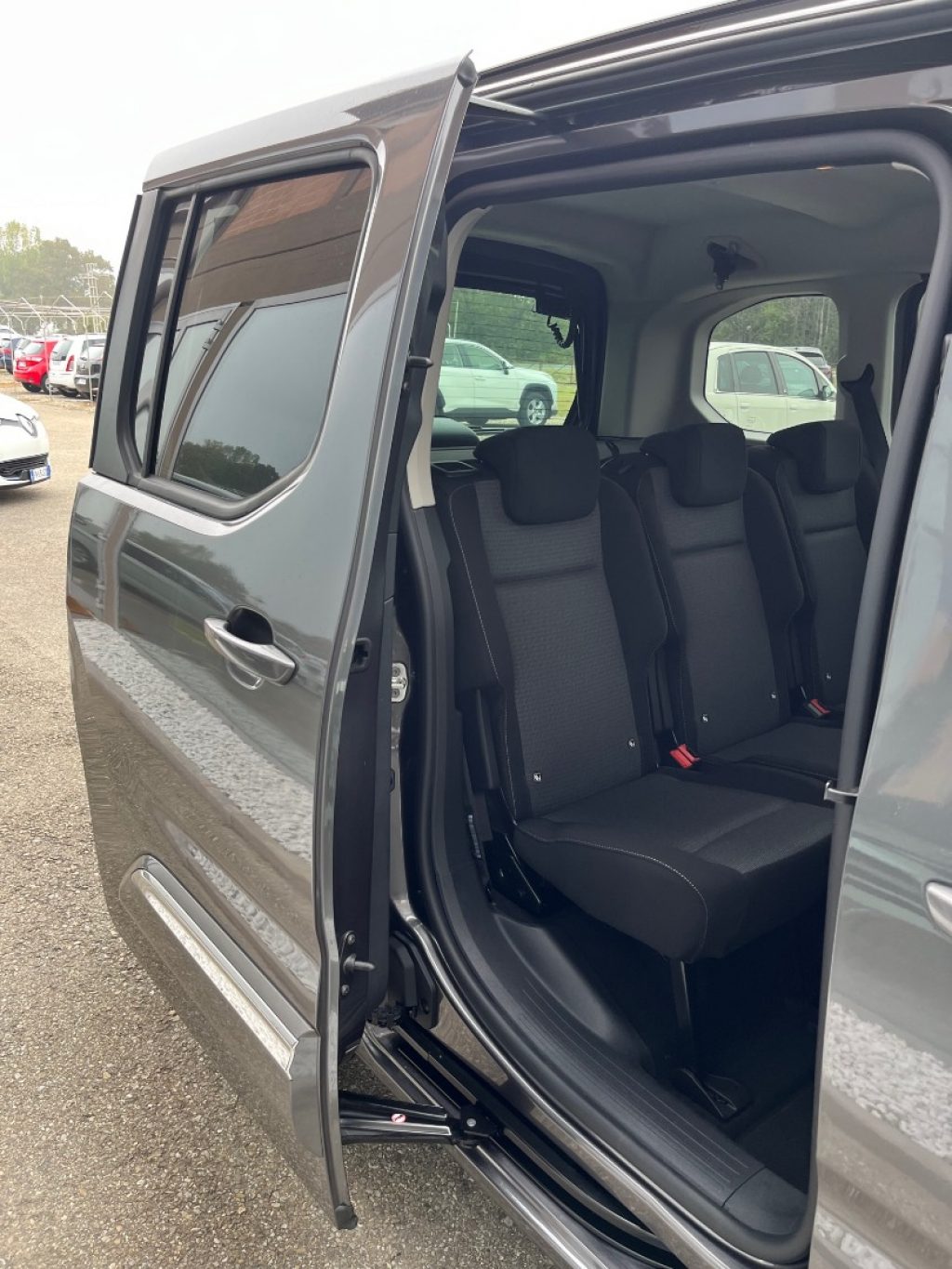 Toyota   1.5D 100 CV S&S Short Executive