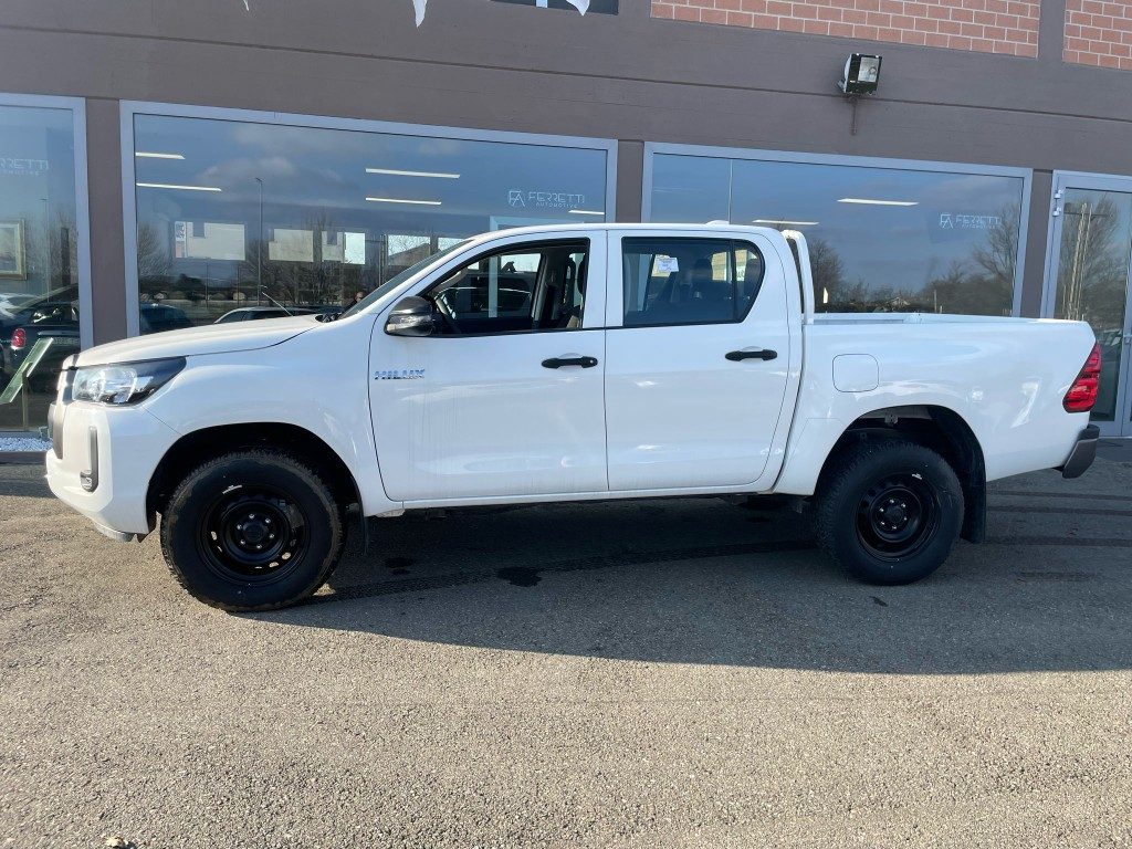Toyota Hilux  2.8 D-4D 4WD 4 porte Double Cab Comfort