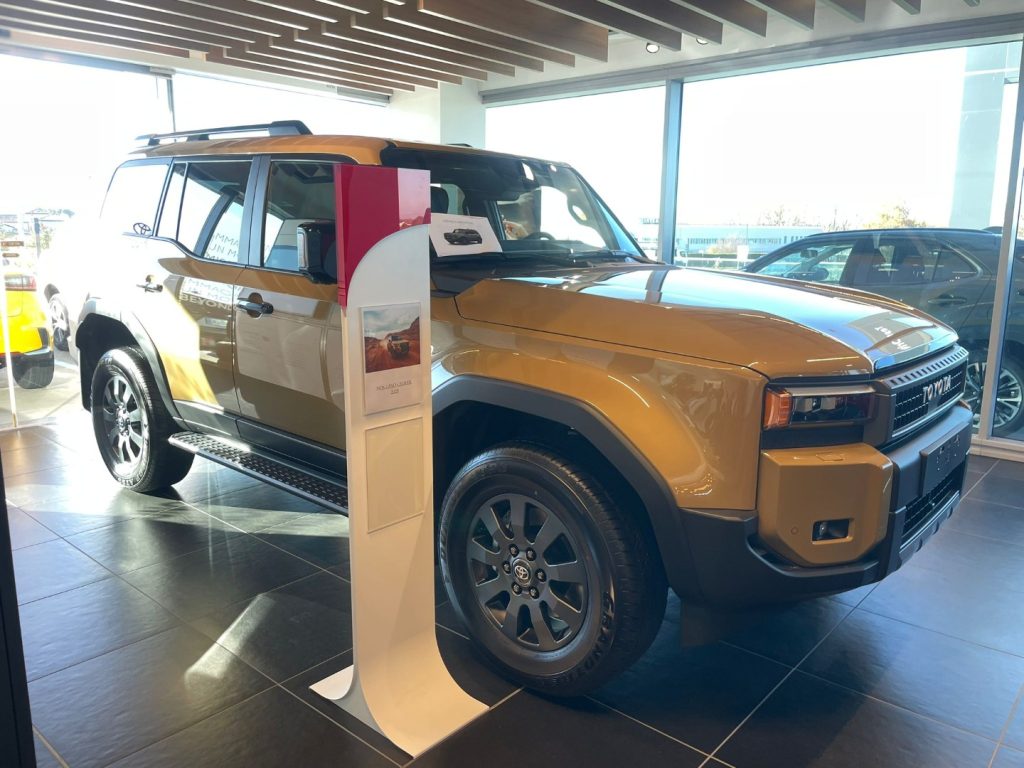 Toyota Land Cruiser  2.8 D4D A/T AWD ICON