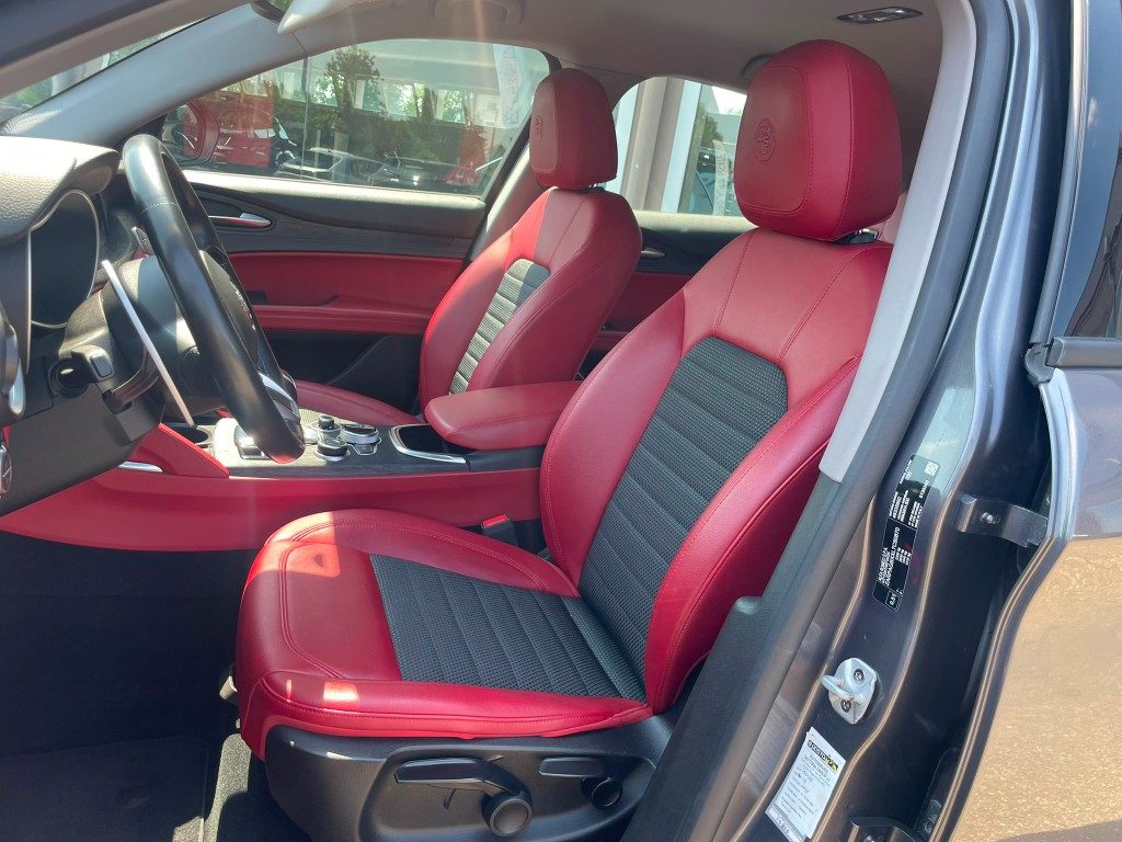 Alfa Romeo Stelvio  2.2 Turbodiesel 190 CV AT8 RWD Executive
