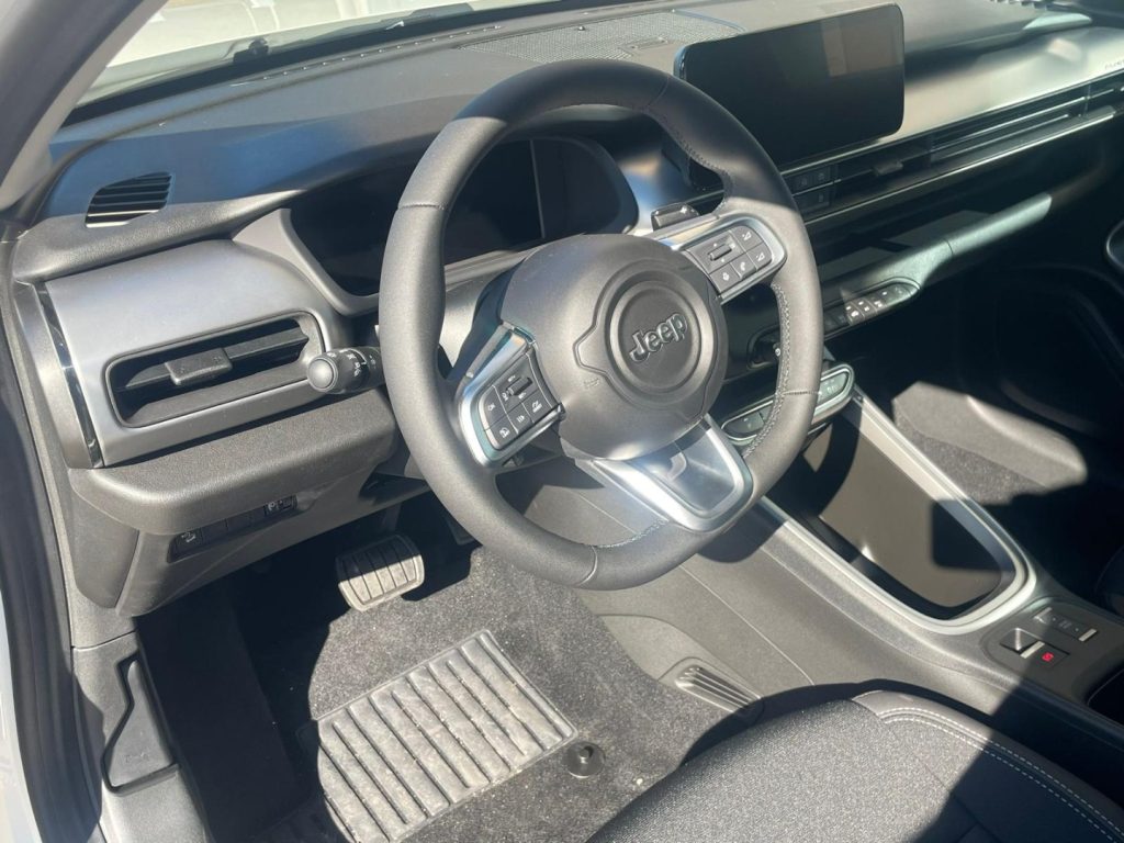 Jeep Avenger  1.2 Turbo MHEV Summit