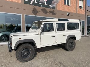 Land Rover Defender  Defender 110 2.5 Td5 cat S.W. SE