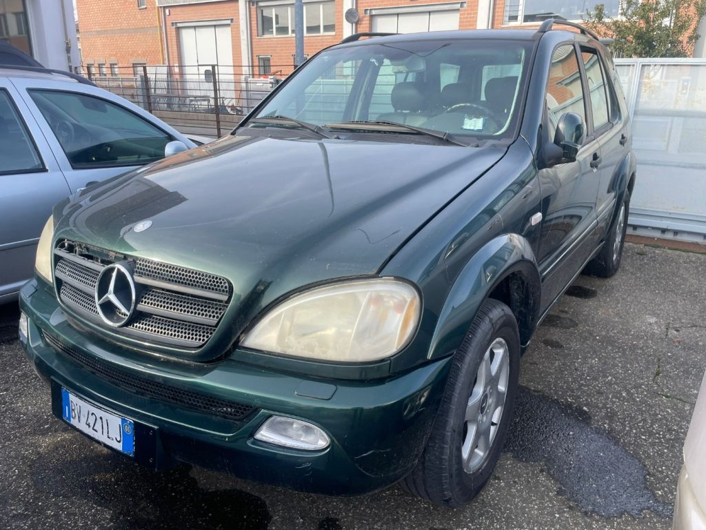 Mercedes-Benz ML 270  turbodiesel cat CDI