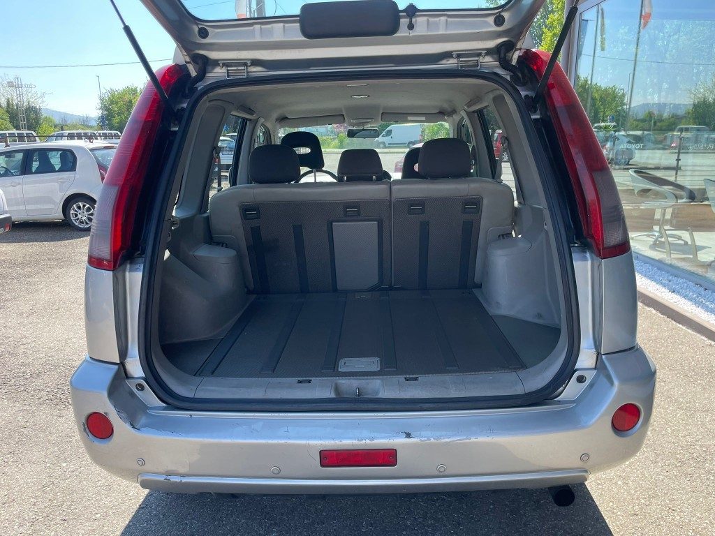 Nissan X-Trail  2.2 dCi Elegance