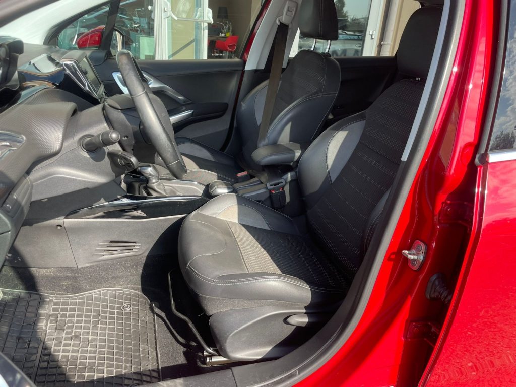 Peugeot 2008  1° serie PureTech 82 5 porte Allure