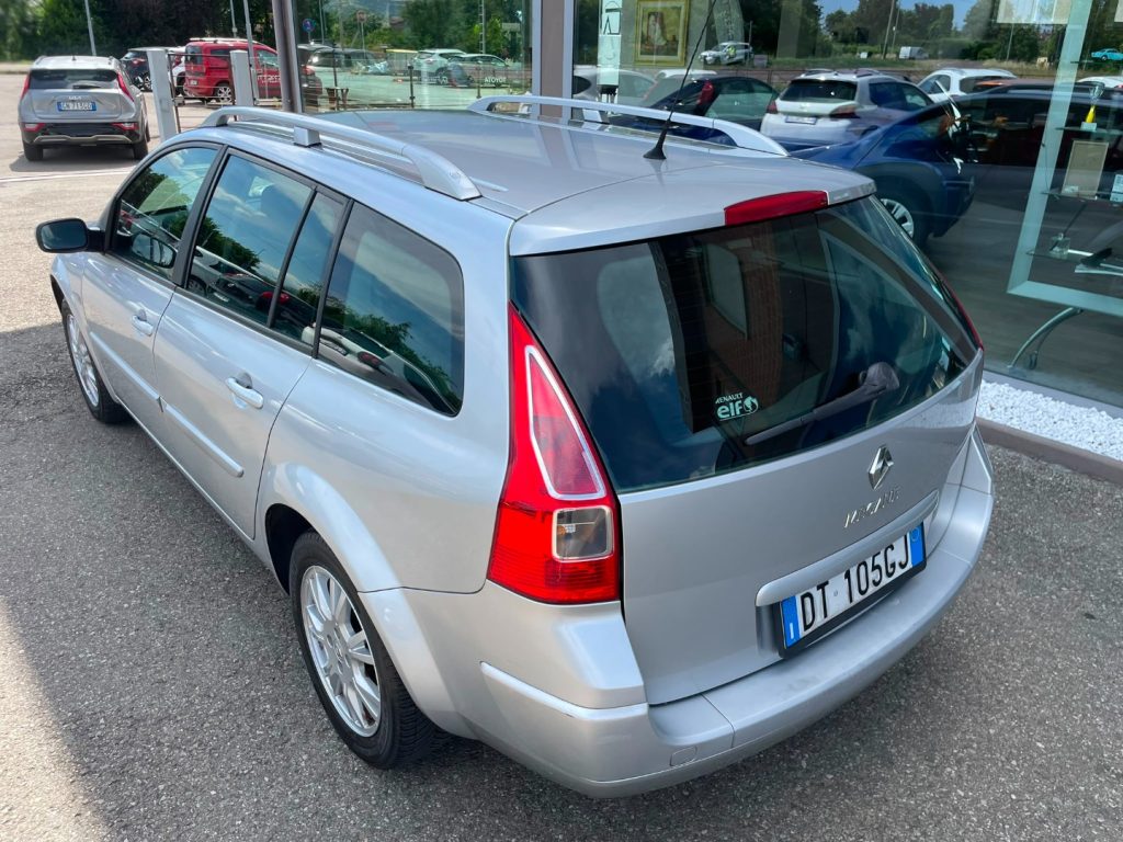 Renault Megane  1.6 16V Grandtour S.S. Exception