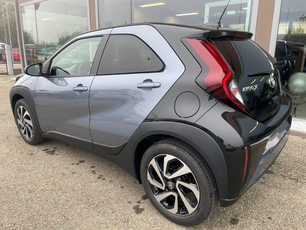 Toyota Aygo X  1.0 VVT-i 72 CV 5 porte Trend