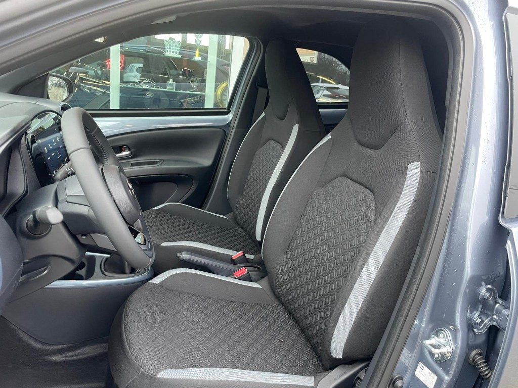 Toyota Aygo X  1.0 VVT-i 72 CV 5 porte Trend