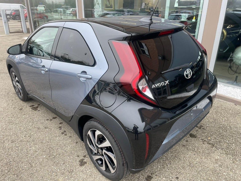 Toyota Aygo X  1.0 VVT-i 72 CV 5 porte Trend