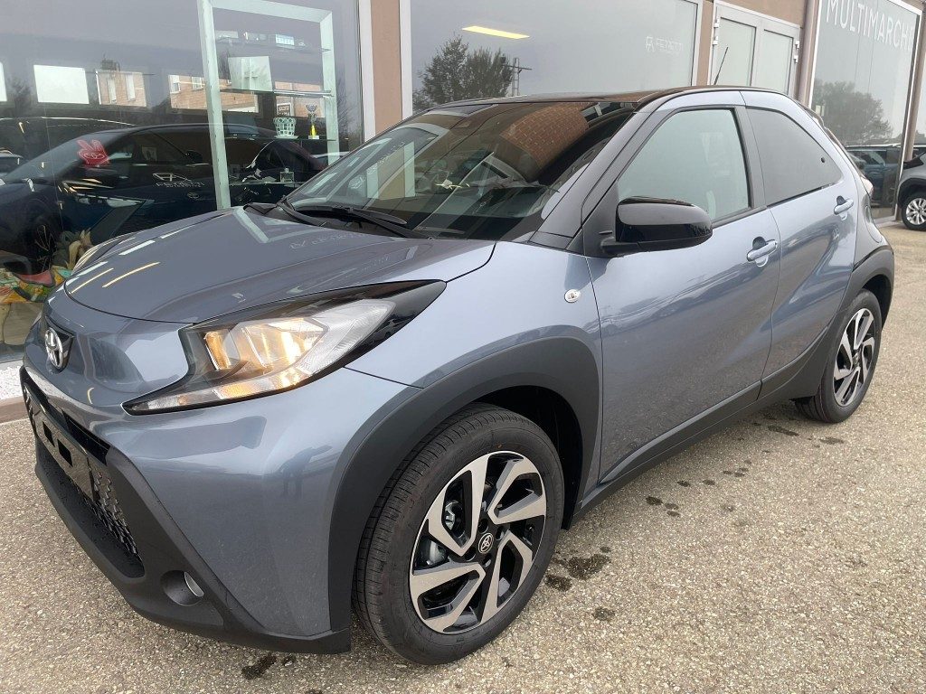 Toyota Aygo X  1.0 VVT-i 72 CV 5 porte Trend