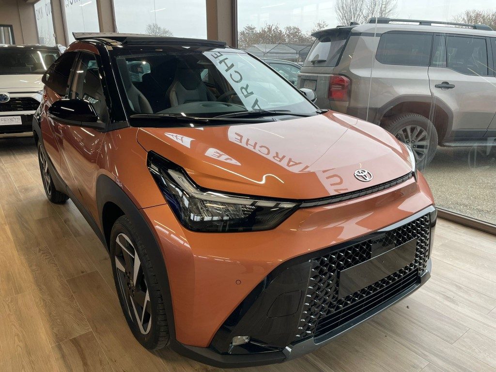 Toyota Aygo X  1.5 Hybrid 115 CV 5 porte Premium