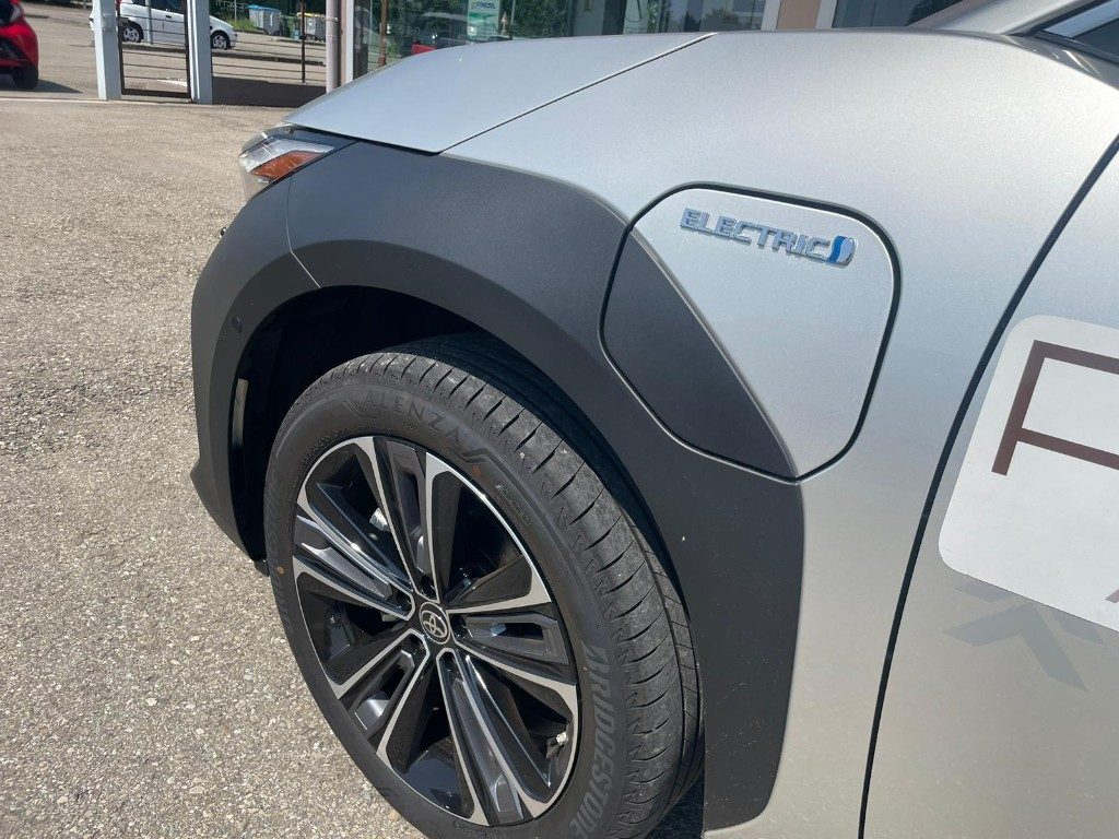 Toyota bZ4X  EV 204 CV MC25