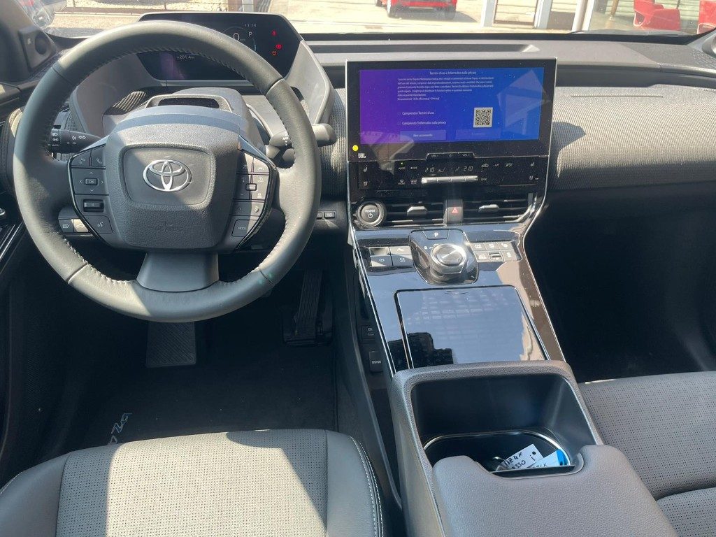 Toyota bZ4X  EV 204 CV MC25