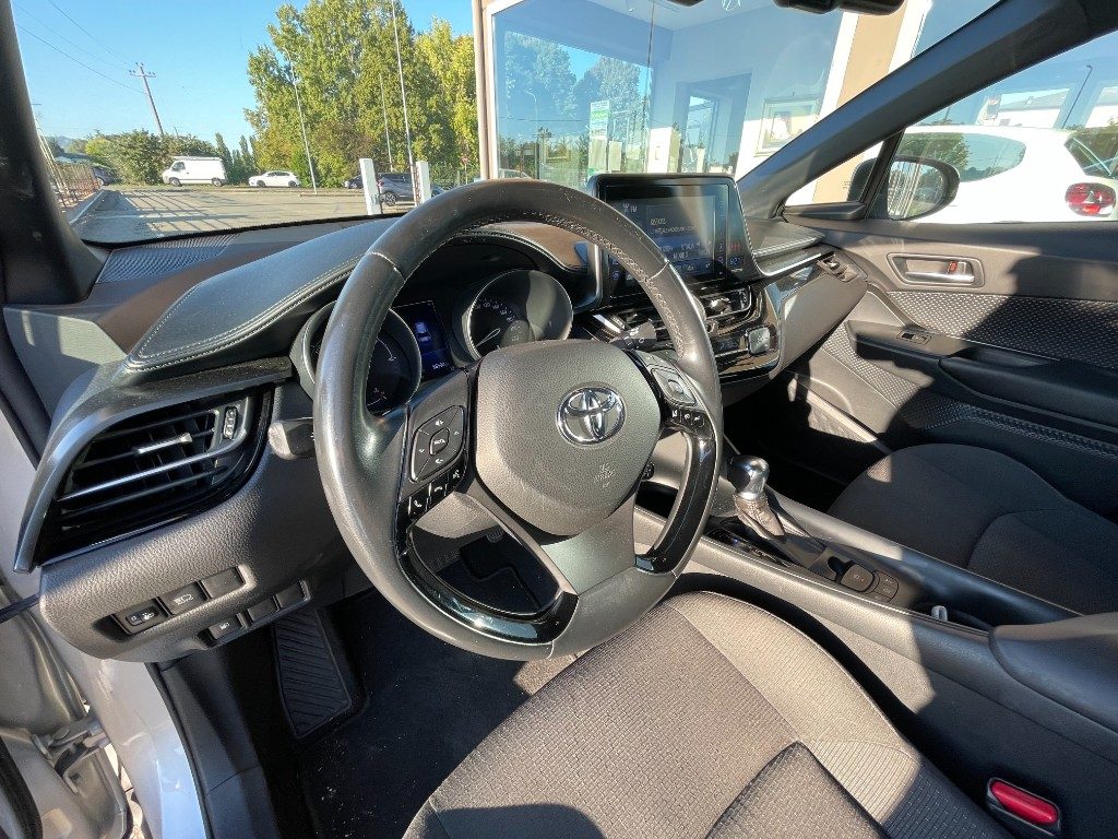 Toyota C-HR  1.8 Hybrid E-CVT Active