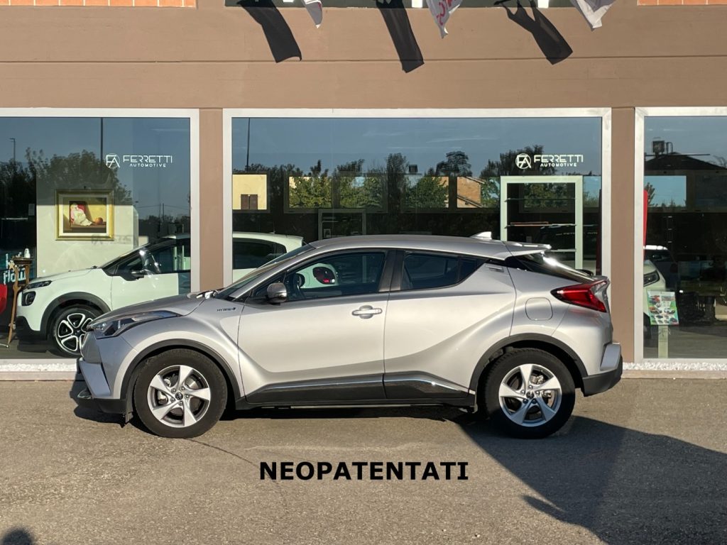 Toyota C-HR  1.8 Hybrid E-CVT Active