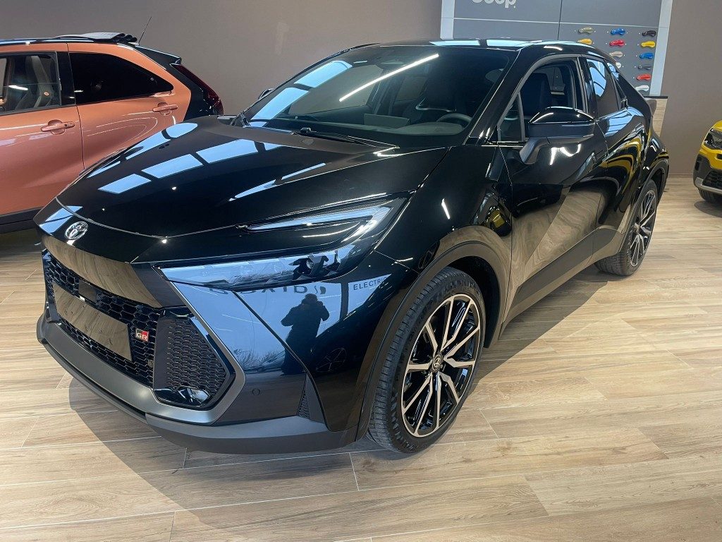 Toyota C-HR  2.0 PHEV GR Sport