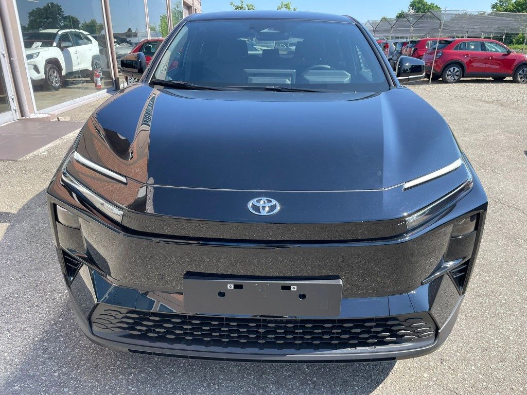 Toyota C-HR+  55.7 kWh