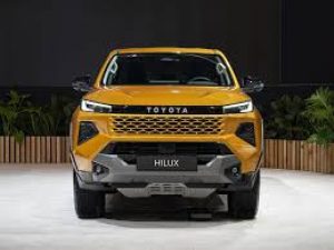 Toyota Hilux NG26 2.8 D-4D A/T 4WD 48V 4 porte Double Cab