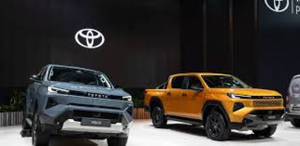 Toyota Hilux  NG26 2.8 D-4D A/T 4WD 48V 4 porte Double Cab